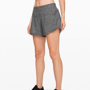 Lululemon track that short 5"